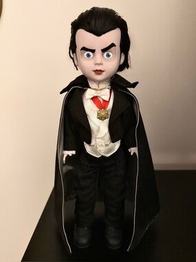 Mezco Living Dead Dolls Presents "Dracula" (NO BOX)